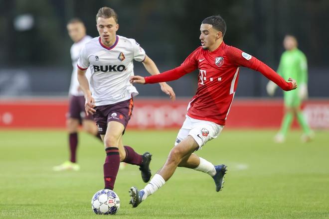 界各地球迷 界各地球迷