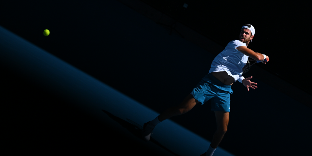 情绪激动的 情绪激动的