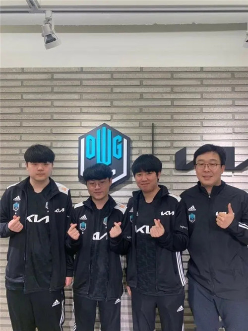 但武里南以 但武里南以